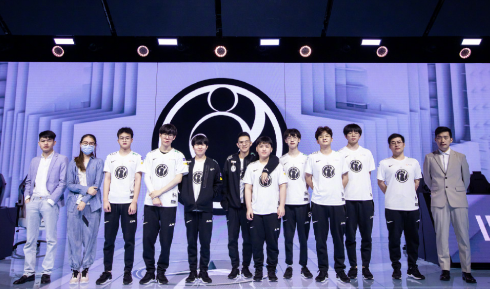 他在比赛中 他在比赛中