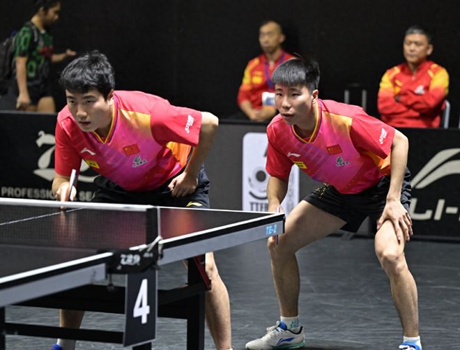 年轻的冠军 年轻的冠军