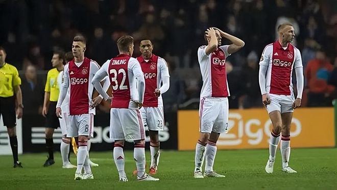 轻松放松的 轻松放松的